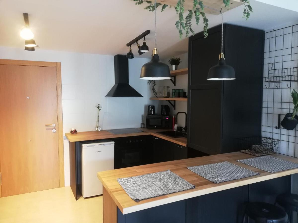 Pintoresco Piso A 5 Min De La Playa Wifi/Netflix 아레스 외부 사진